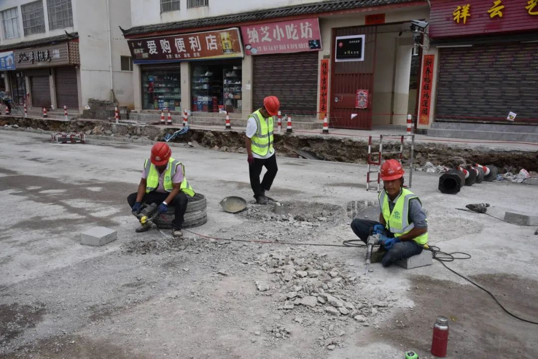 南口路北半段道路拓宽工程进入收尾阶段 预计本月底通车 (4).jpg