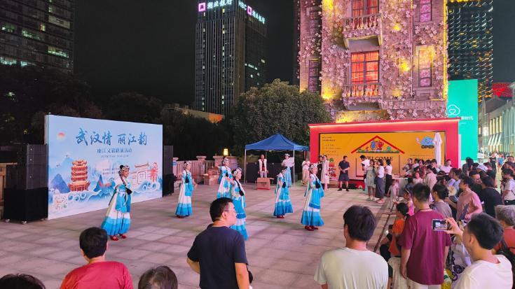 同饮一江水 共谋新发展！丽江文化旅游推介活动在武汉成功举办3.jpeg