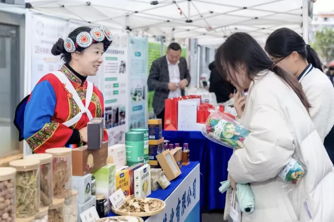 省级名医来丽江义诊！10月31日起，中医惠民活动开启，丽江人别错过！