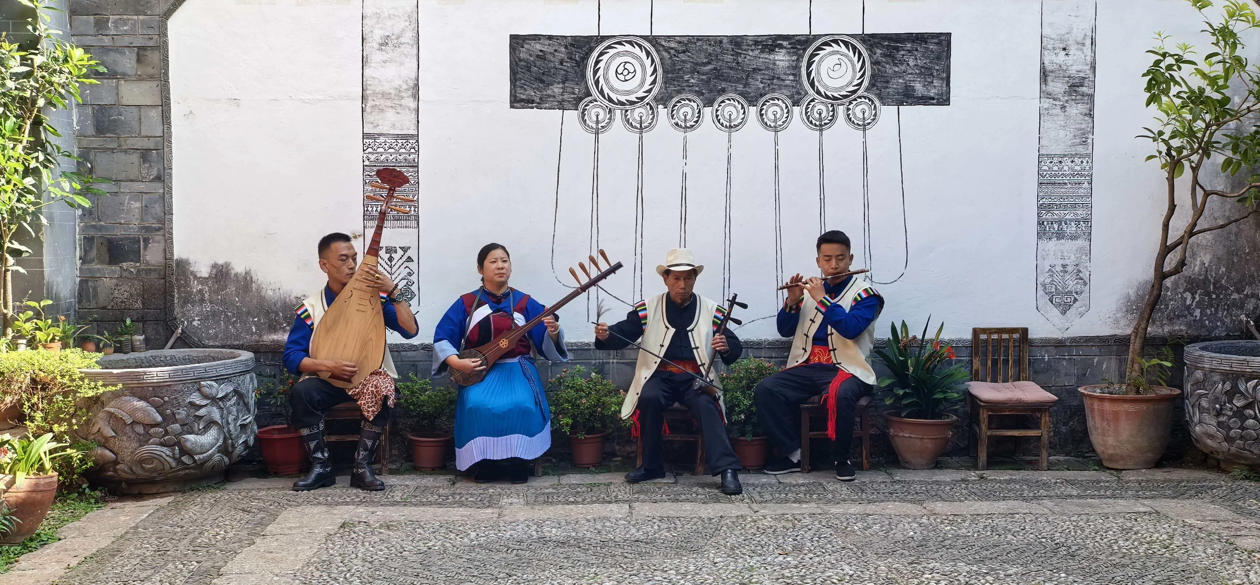 逛古城别错过！丽江天地院全新亮相 沉浸式感受纳西非遗魅力