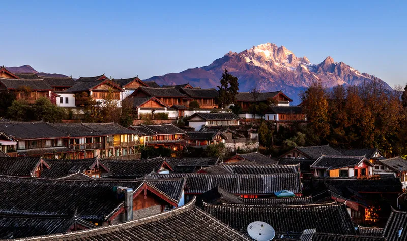 丽江古城客栈转让或承包