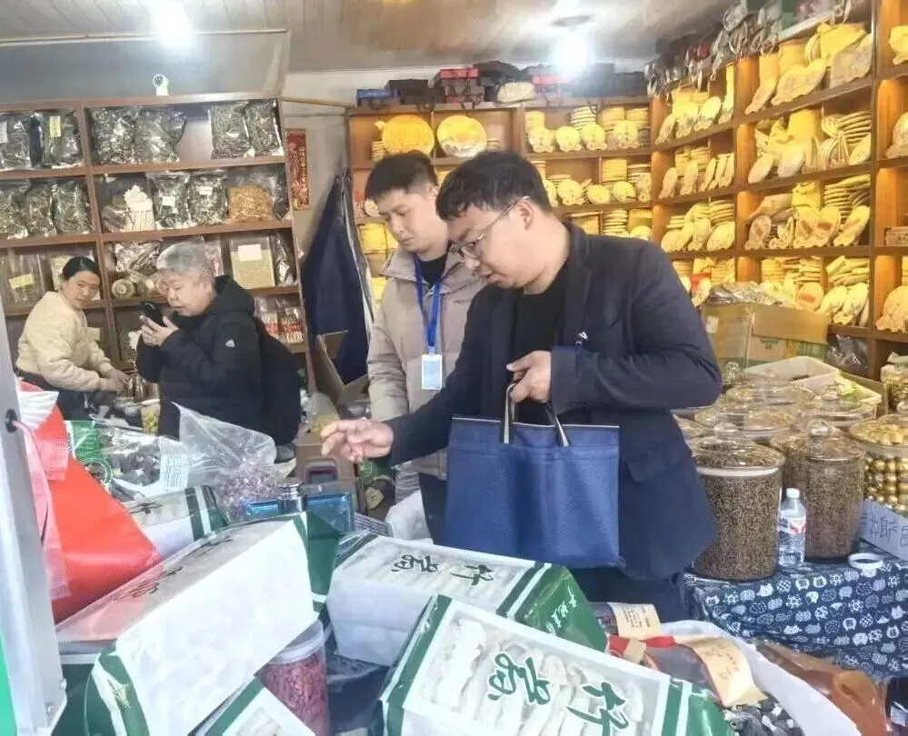 丽江发布五一价格行为提醒告诫书：明码标价、诚信经营