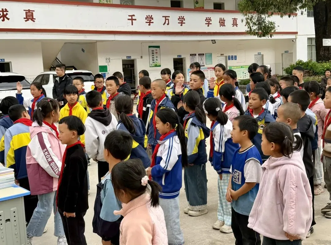 世界地球日｜玉龙雪山冰川科普进校园，守护“冰雪奇迹”从少年做起