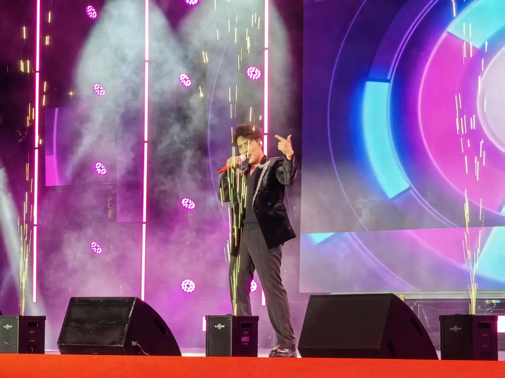 民族音乐盛典丽江开唱！扎西顿珠、曲比阿乌等歌唱家天团空降古城