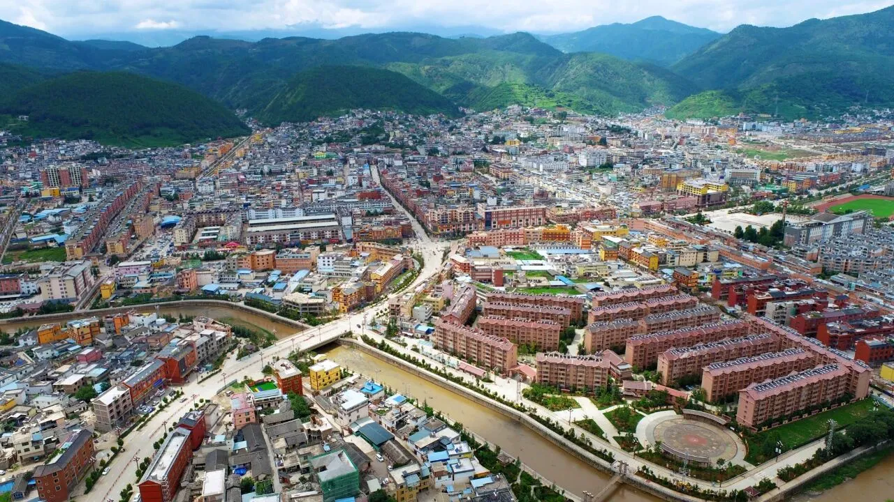 宁蒗农村人居环境“红黑榜”发布！跑马坪乡上红榜，大兴街道被列黑榜