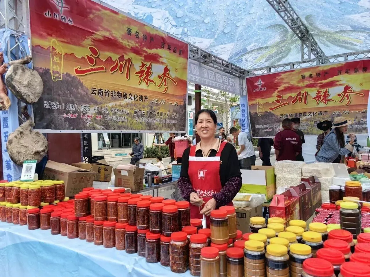 机关车位免费停，景点留给游客玩！永胜发布五一美食节倡议书