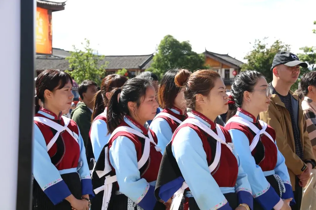 喜报！丽江古城“娘子军”太给力，斩获全国工人先锋号