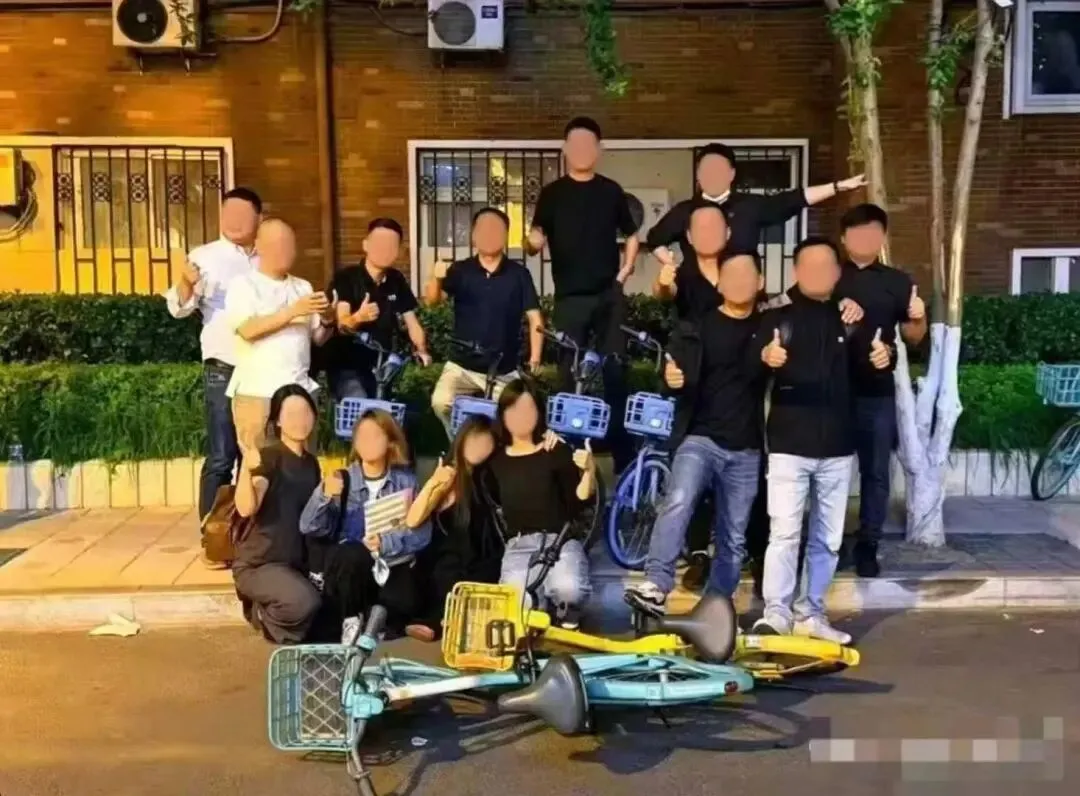 140604c8n9zt3ntos3znsh.webp